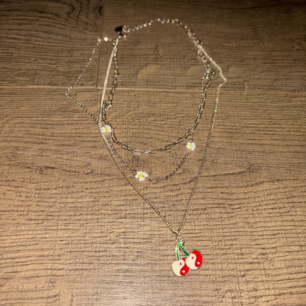 layered necklace cherry and daisies​